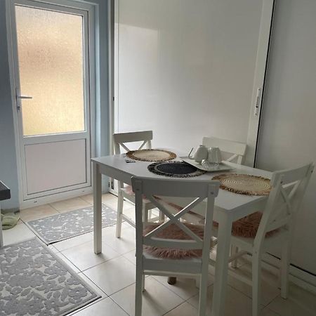 Garsoniera La Casa Apartment Тимишоара Екстериор снимка